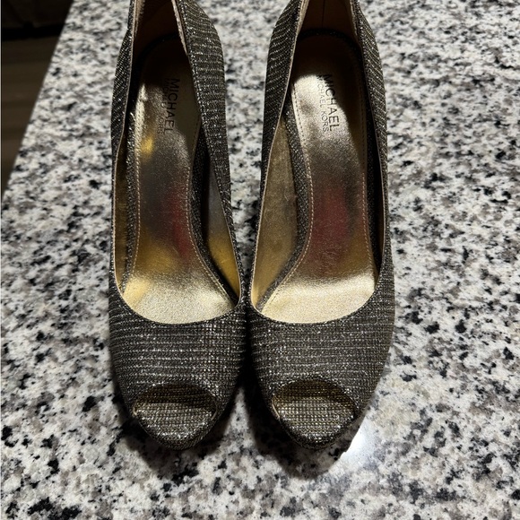 Is new never used - Picture 4 of 5